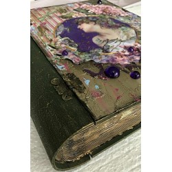 Hortansia wooden book